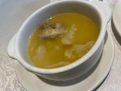 浓汤花胶鸡汤-维园悦谱·海派家常菜(乌鲁木齐南路店)