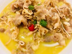 -天外天美食广场(哈尔滨路店)