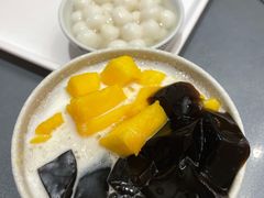 芒果黑糯米凉粉-小团圆糖水铺(襄阳南路店)