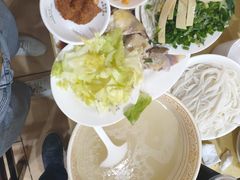 -桥香园云南过桥米线(金马碧鸡店)