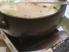牛骨炖萝卜-荷花亭·湖北融合菜(中商广场店)