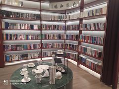 -二酉书店TOYOU BOOKS