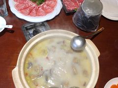 招牌胡椒猪肚鸡-鼎尊锅物料理(五角场店)