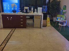 -瑞尔齿科(颐堤港诊所)