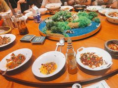 -呷湘厨·鱼汤捞饭·剁椒鱼头·辣椒炒肉(国家会展中心店)