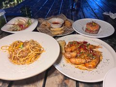 -Supine Bistro溯泮餐厅