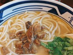 -鑫花溪牛肉米粉(印象水街都心荟店)