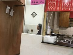 -上海特色小笼店(铁岭路90弄小区店)