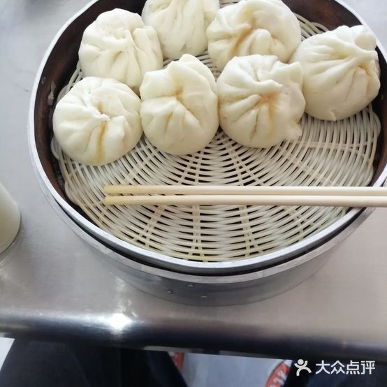 天津小笼包(老中尼路店)