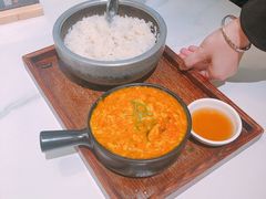 蟹粉捞饭-荟廷·晶萃(陆家嘴尚悦湾店)