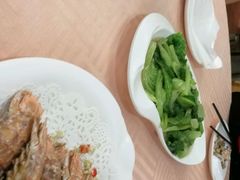蒜蓉生菜-五谷芳乳鸽王（大梅沙总店C区）(网红打卡店)
