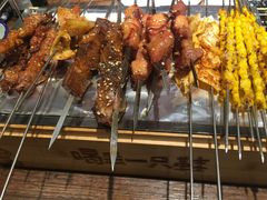 -喝丢一只鞋辣炒海鲜小烧烤(三八广场店)