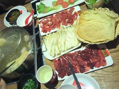 -牛很鲜潮汕牛肉火锅(朝晖路店)