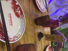 -游园觅食记夜市·小龙虾大排档