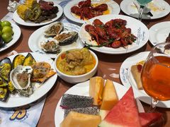 -四海一家自助餐(益田假日广场店)