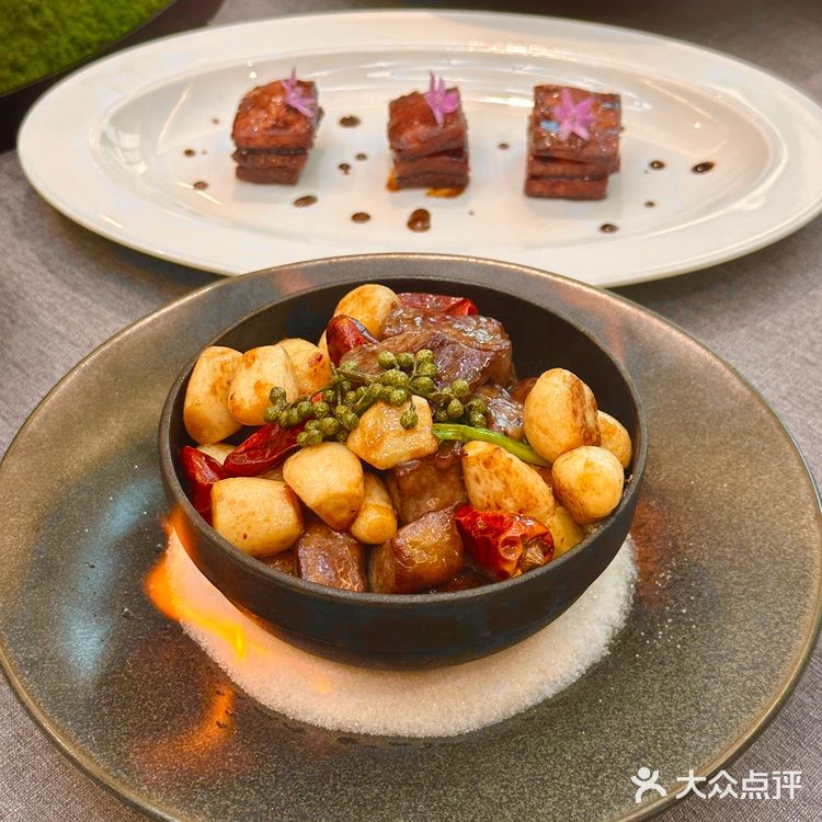 陆家嘴附近!!!适合宴请的粤菜馆…