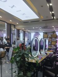 -藤野造型烫染·漂发