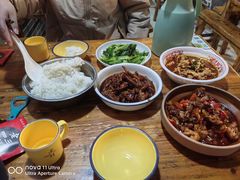 -老三样·美食研究中心(世贸路店)