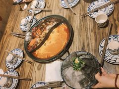 -旧街市鲜货老火锅(大光路店)