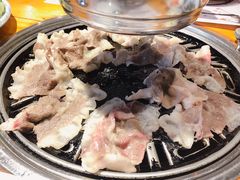 -唯成•韩国炭火烤肉 유성고기