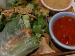 -越弥越南传统美食馆