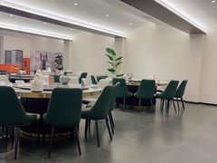 -何适山庄 ·可团建(水长城P2停车场店)