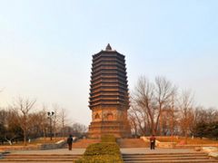 -玲珑塔公园