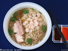 -朱鸿兴面馆(镇湖店)