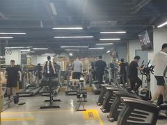 -超鹿运动(融侨锦江店)