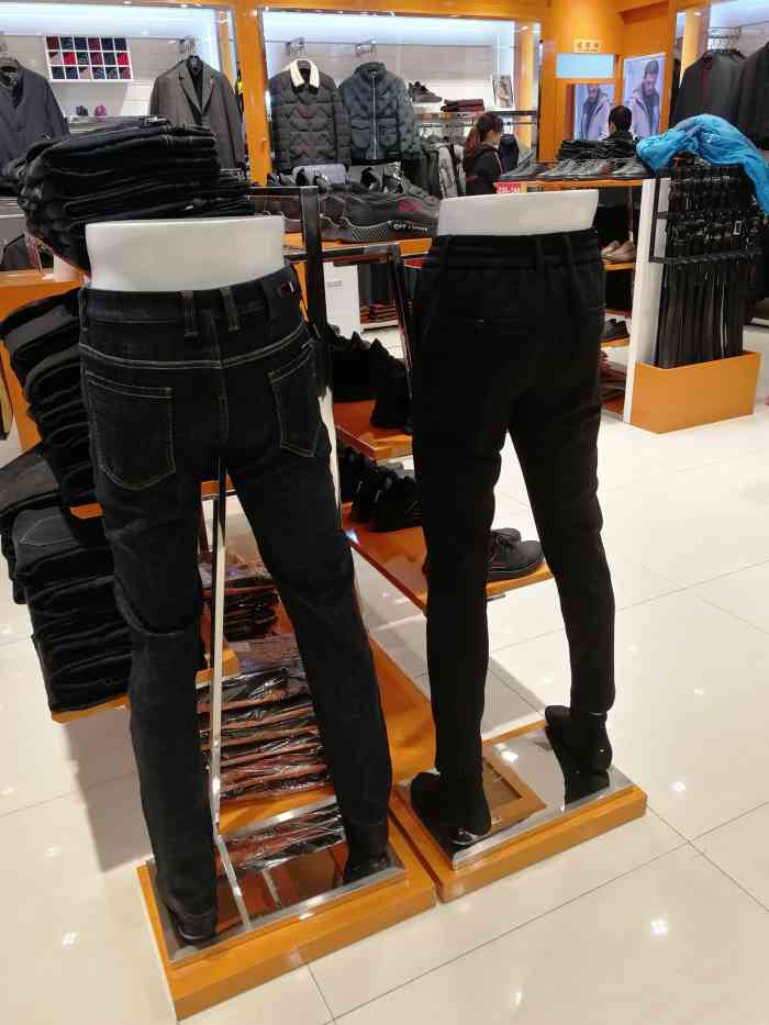 大布山男装(福地广场店)-"给朋友买的男装,主要是买的那种看起来比较.