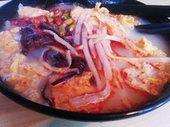 -小蛮妞家螺蛳粉(凯旋路店)