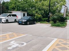 -合庆服务区-停车场