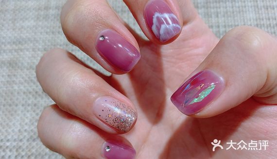 红叶胶水有什么规格的,质量怎么样,求解答?