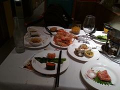 -领鲜活海鲜榴莲自助火锅(东门店)