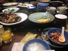 菜梗炒猪肝-菲乐餐厅(三十年经营·湖滨路店)