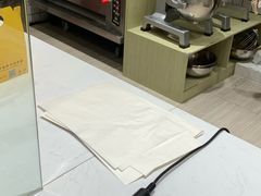 -小熊吉姆(kkone店)