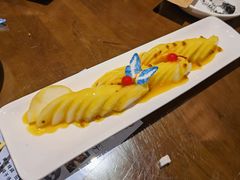 -东口码头·烧鸽子·鱼头泡饼·地方菜(金鹰悦城店)
