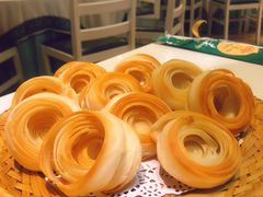 老济南油旋-闫府私房菜·百年鲁菜(恒隆店)