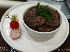 -广州中心皇冠假日酒店·百粤楼