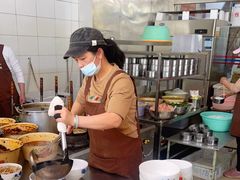 -珀玉莲花白米线店