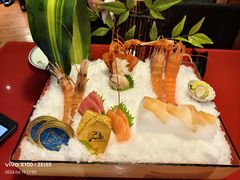 -万岛日本料理铁板烧(梅赛德斯奔驰店)