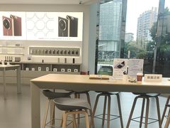 -华为授权体验店(中山公园来福士)