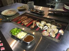 -马路牙子地桌烤肉(工体店)