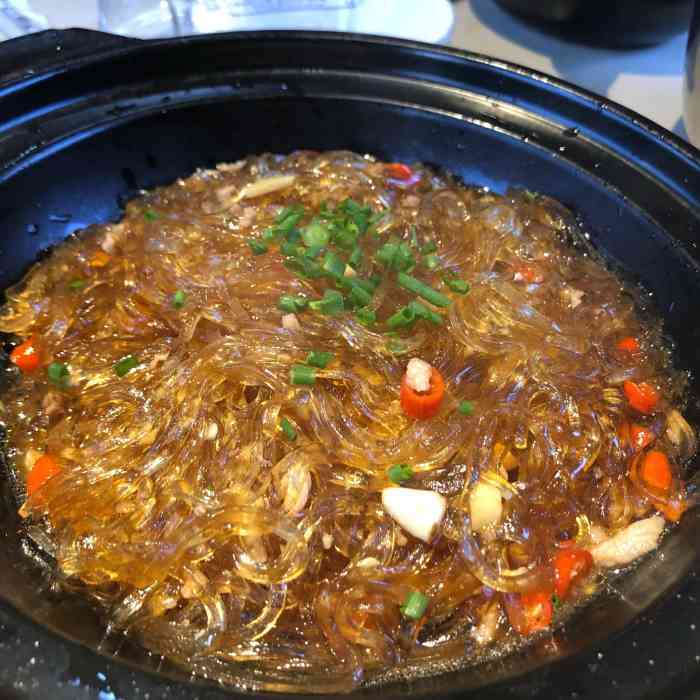 巴蜀石锅鱼王(星沙一桥店)-"多年老店了味道一如既往的好吃正宗,每次