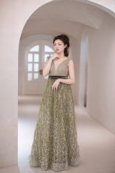-洋洋婚纱品牌集合店