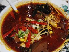-渝是乎酸菜鱼·川渝小炒(新世界百货望京店)