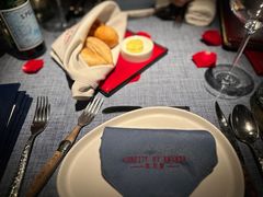 -弦月窗LUNETTE BY AMANDA(复兴路店)