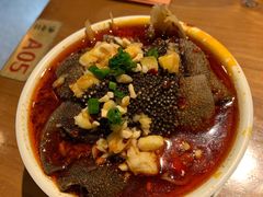 土冒血旺-炉小二铜锅牛蛙•川湘菜(三里屯店)