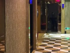-MIDI咪邸酒吧主题KTV(东方商业街店)
