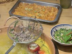 -洱火云南酸菜牛肉火锅(石景山当代商城店)